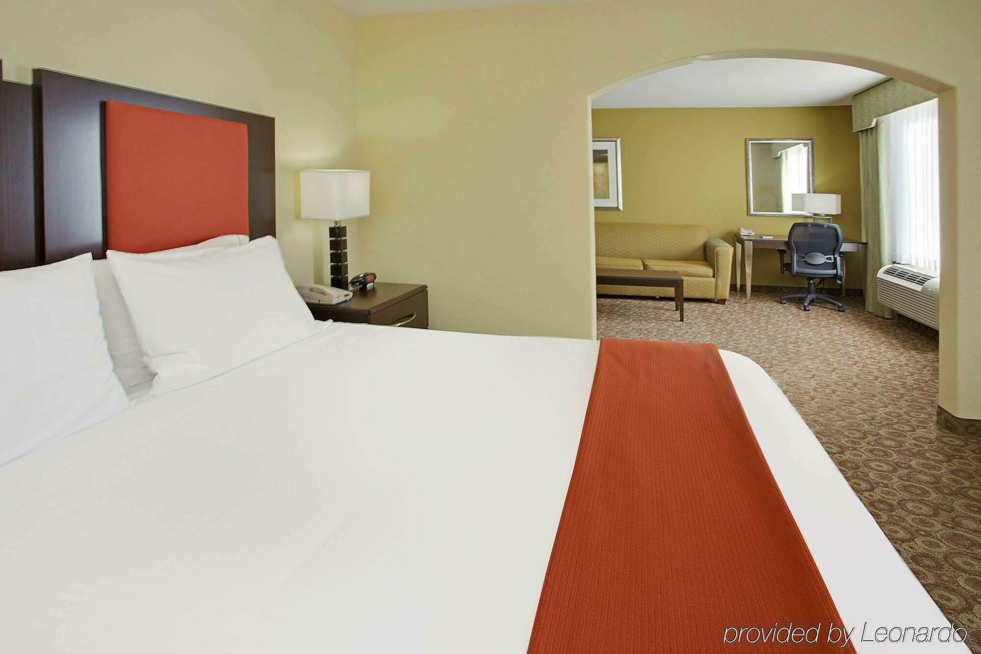 Holiday Inn Express Hotel & Suites Waller By Ihg Eksteriør bilde